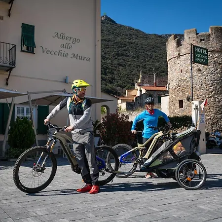 Alle Vecchie Mura Hotell Finale Ligure