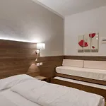 Hotel Alle Vecchie Mura 2*